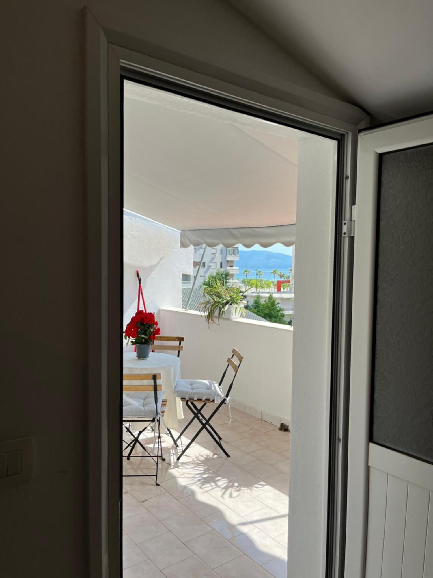 Iljazi'S Apartaments Vlore Exterior photo